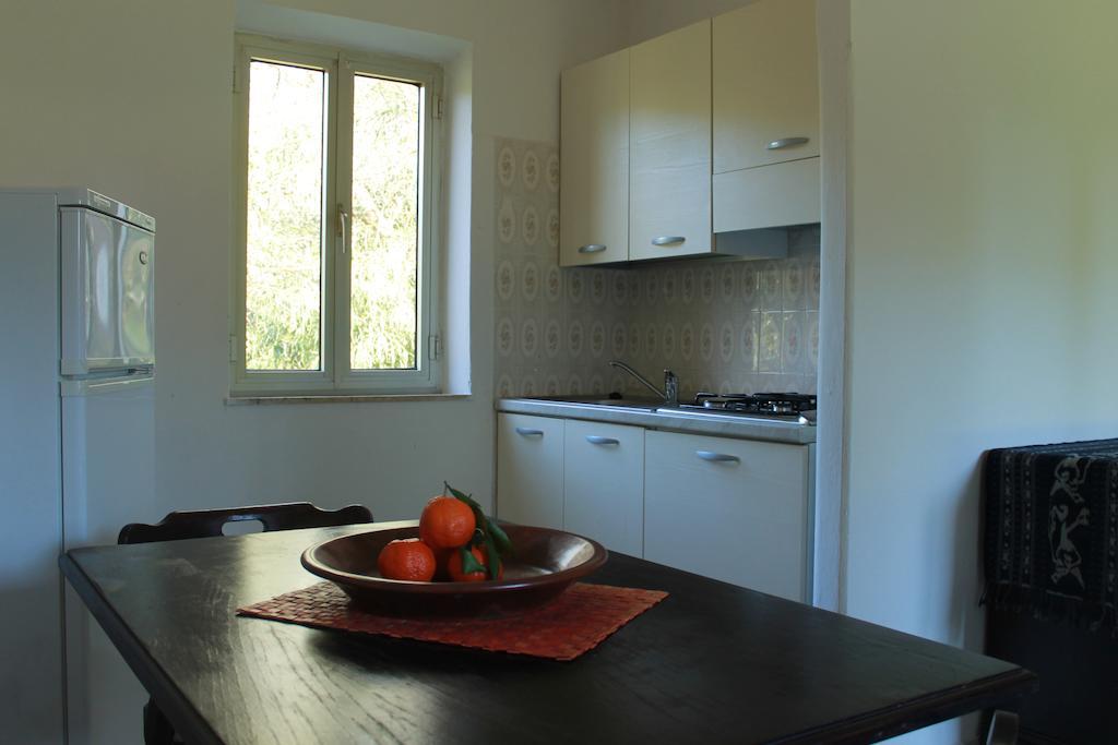 Rena Garden Apartments Santa Teresa Gallura Pokoj fotografie